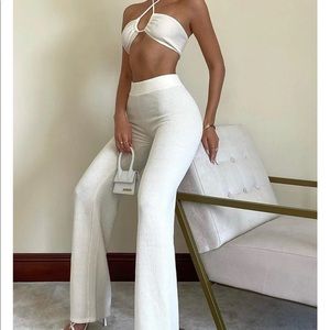 BRAND NEW NEVER WORN WHITE FOX BOUTIQUE SELF MADE CROP TOP & UNCONDITIONAL PANTS